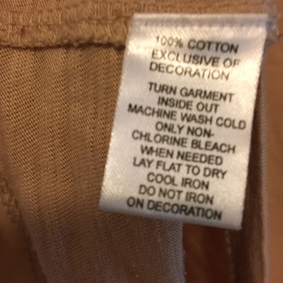 Loft t-shirt - Picture 3 of 3